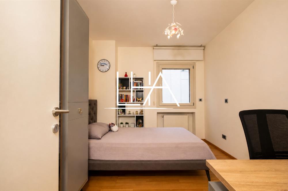 KEMERLIFE 21 SİTESİ'NDE GENİŞ TERASLI VE BALKONLU SATILIK DAİRE