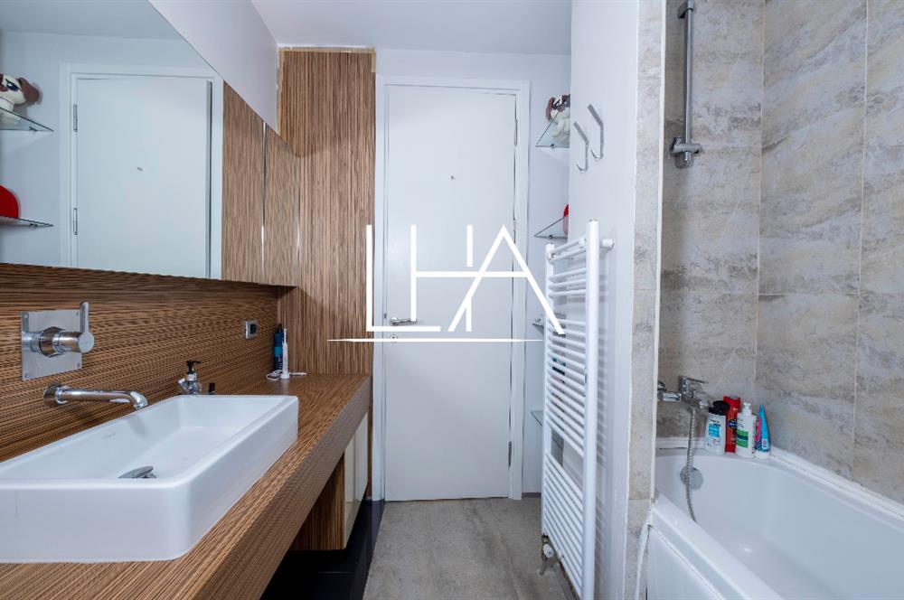 KEMERLIFE 21 SİTESİ'NDE GENİŞ TERASLI VE BALKONLU SATILIK DAİRE