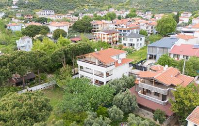 C21 Cius;Sahile 70 Metre Mesafede Deniz Manzaralı 5+2 Müstakil Villa
