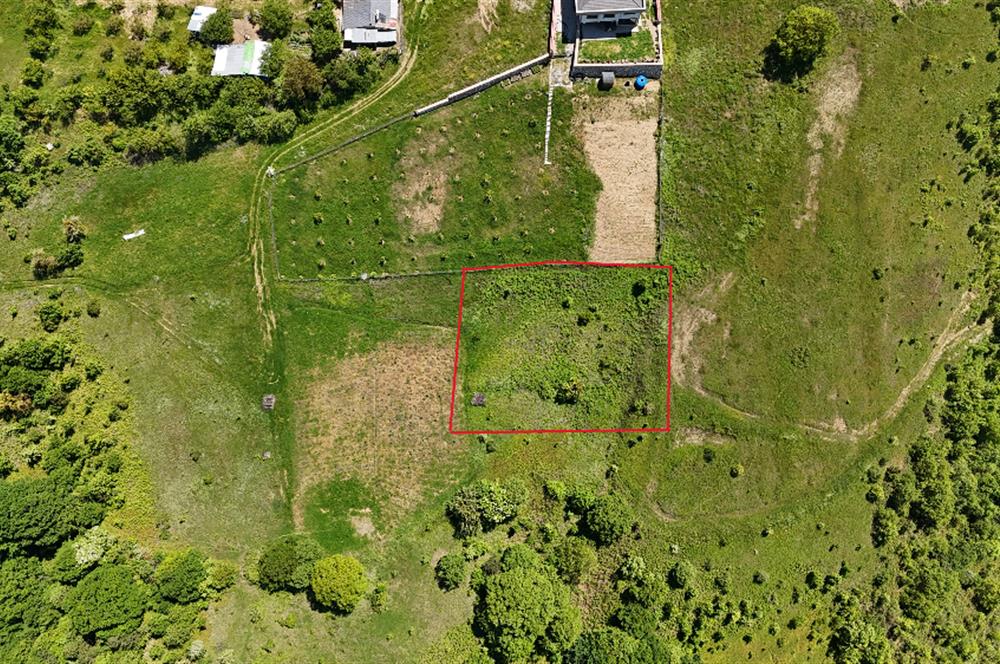 C21 Cius; Güvenli Köyünde Konut İmarlı 1.169 m² Arsa