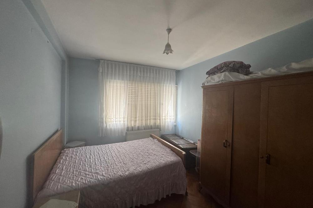 Karşıyaka Bahariye Mahallesinde Satılık 3+1 Daire