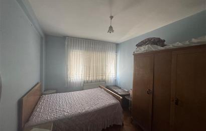 Karşıyaka Bahariye Mahallesinde Satılık 3+1 Daire
