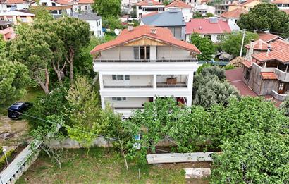 C21 Cius;Sahile 70 Metre Mesafede Deniz Manzaralı 5+2 Müstakil Villa