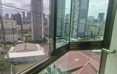 ŞERİFALİ AKDAĞ CADDESİNDE GENİŞ KULLANIŞLI 2+1 DAİRE