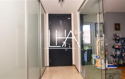 KEMERLIFE 21 SİTESİ'NDE GENİŞ TERASLI VE BALKONLU SATILIK DAİRE