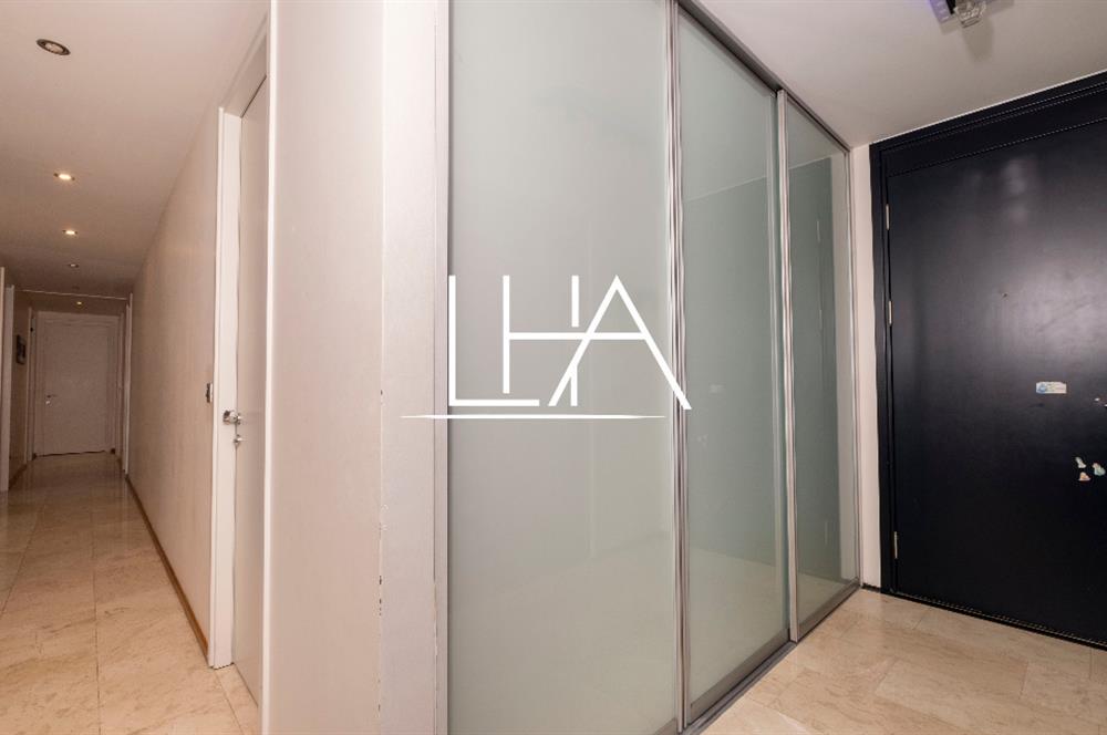 KEMERLIFE 21 SİTESİ'NDE GENİŞ TERASLI VE BALKONLU SATILIK DAİRE