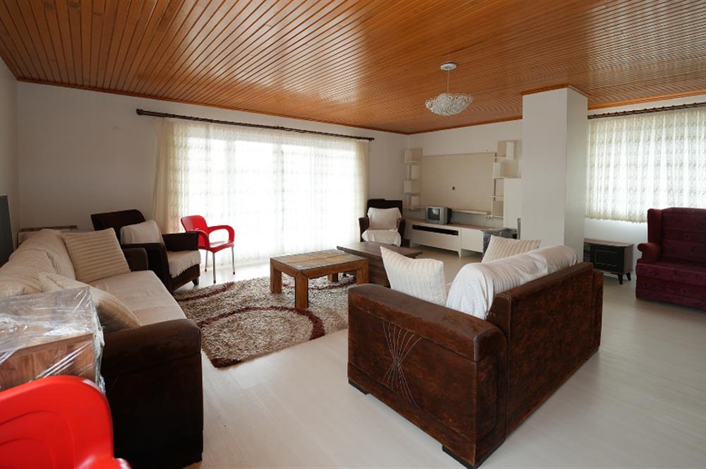C21 Cius;Sahile 70 Metre Mesafede Deniz Manzaralı 5+2 Müstakil Villa