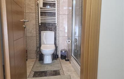 ŞERİFALİ AKDAĞ CADDESİNDE GENİŞ KULLANIŞLI 2+1 DAİRE