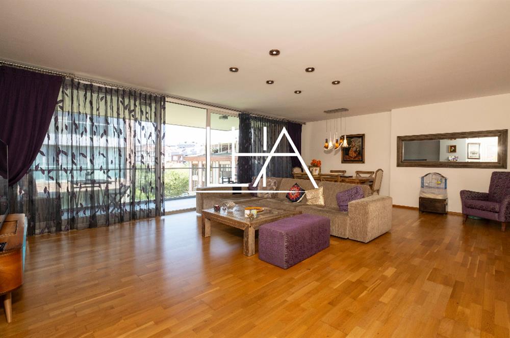 KEMERLIFE 21 SİTESİ'NDE GENİŞ TERASLI VE BALKONLU SATILIK DAİRE