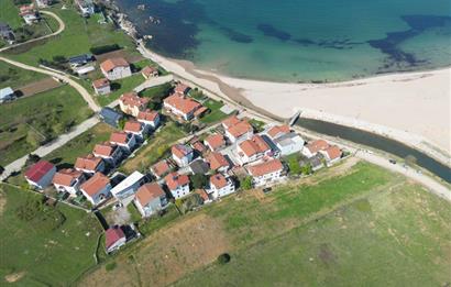 KANDIRA BAĞIRGANLI DA DENİZ MANZARALI SATILIK ARSA