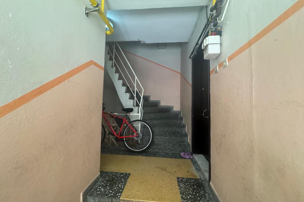 Karşıyaka Bahariye Mahallesinde Satılık 3+1 Daire