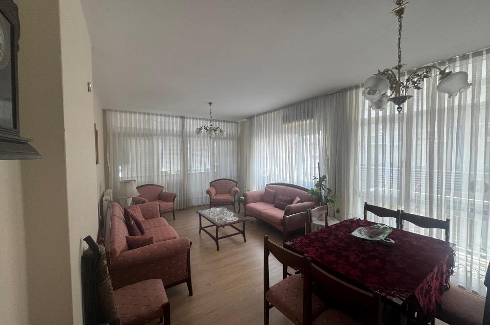 Karşıyaka Bahariye Mahallesinde Satılık 3+1 Daire