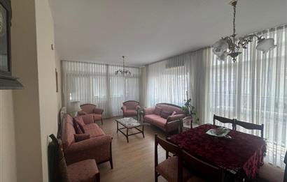 Karşıyaka Bahariye Mahallesinde Satılık 3+1 Daire