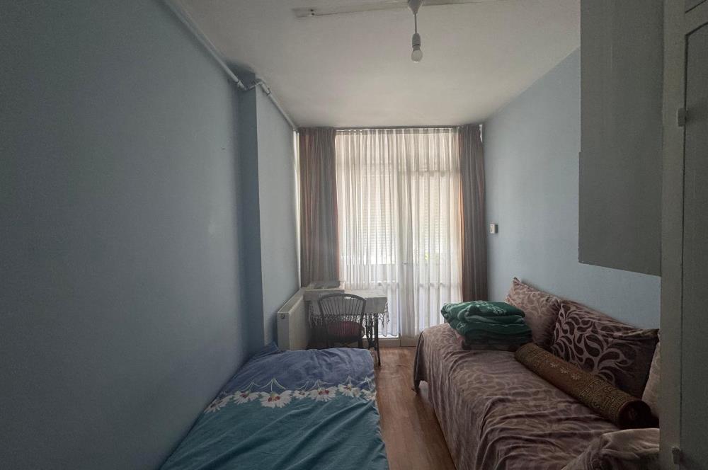 Karşıyaka Bahariye Mahallesinde Satılık 3+1 Daire