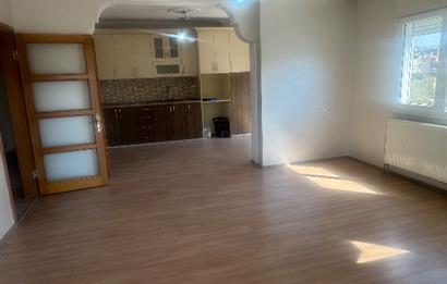 Cumhuriyet mahallesinde 4+1 Kiralık Daire