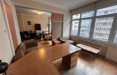 Halaskargazi Cadde üzeri satılık ofis