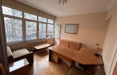 Halaskargazi Cadde üzeri satılık ofis