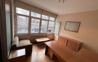 Halaskargazi Cadde üzeri satılık ofis