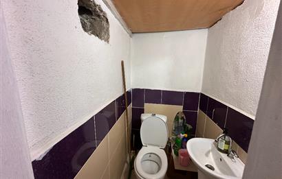 C21 Cius; Bursa Gemlikte Caddeye Cephe Satılık Dükkan