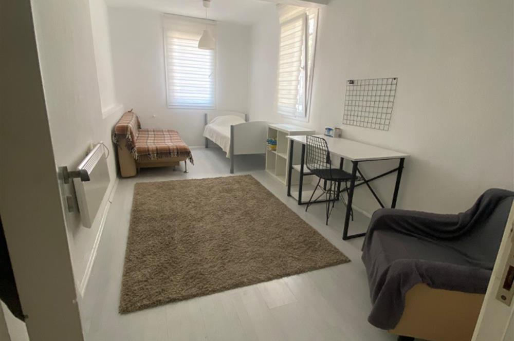 Kumbahçe'de Deniz ve Kale Manzaralı, Eşyalı 3+1 Dubleks Kiralık