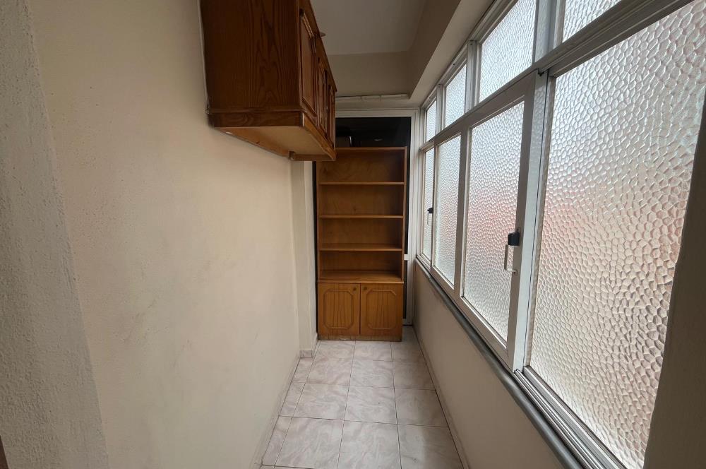 ACIBADEM İKBALİYE'DE NEZİH SOKAKTA 2+1 KİRALIK DAİRE