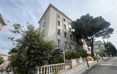 ACIBADEM İKBALİYE'DE NEZİH SOKAKTA 2+1 KİRALIK DAİRE