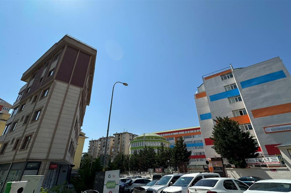 MALTEPE CEVİZLİ TOROS CADDESİ'NDE SATILIK DAİRE
