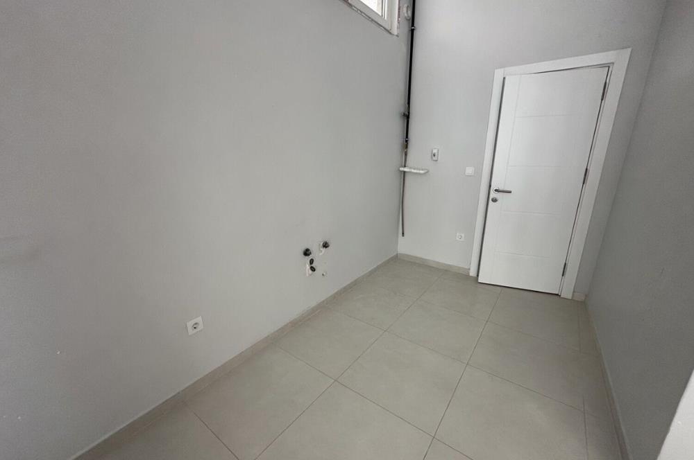 Century21 Premium'dan Kartal Atalar'da Satılık Dükkan