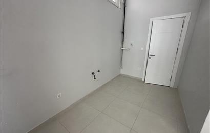 Century21 Premium'dan Kartal Atalar'da Satılık Dükkan