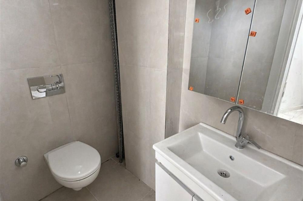 Century21 Premium'dan Kartal Atalar'da Satılık Dükkan