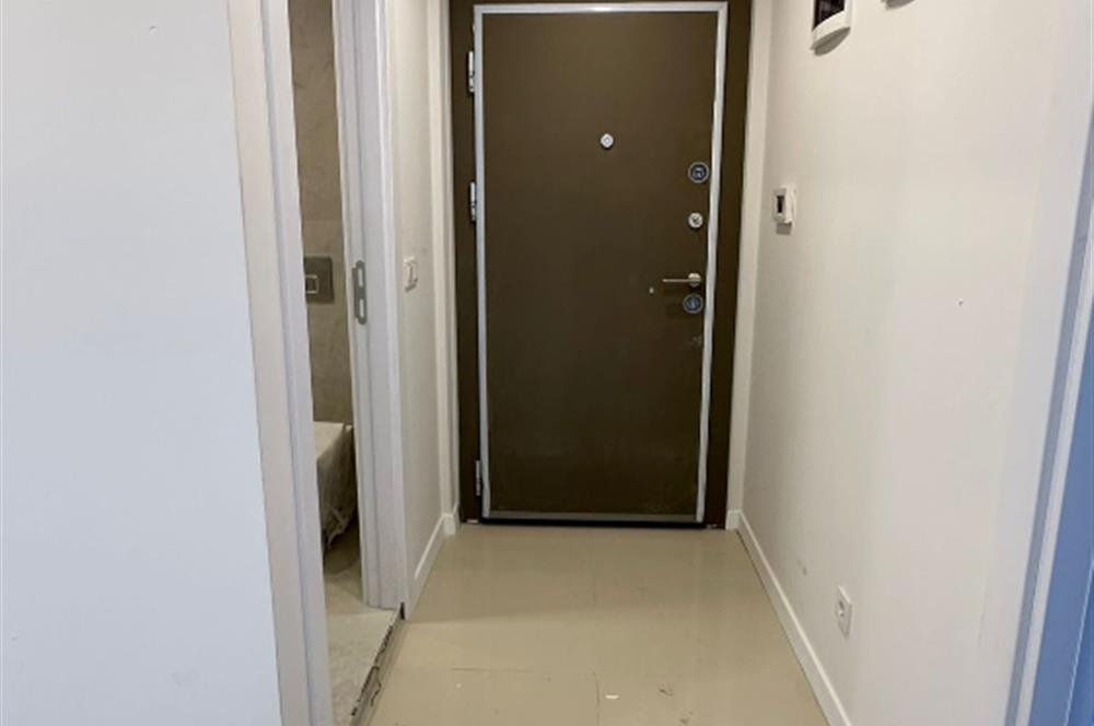 MALTEPE CEVİZLİ'DE BAHÇE KULLANIM ALANLI SIFIR 2+1 SATILIK DAİRE