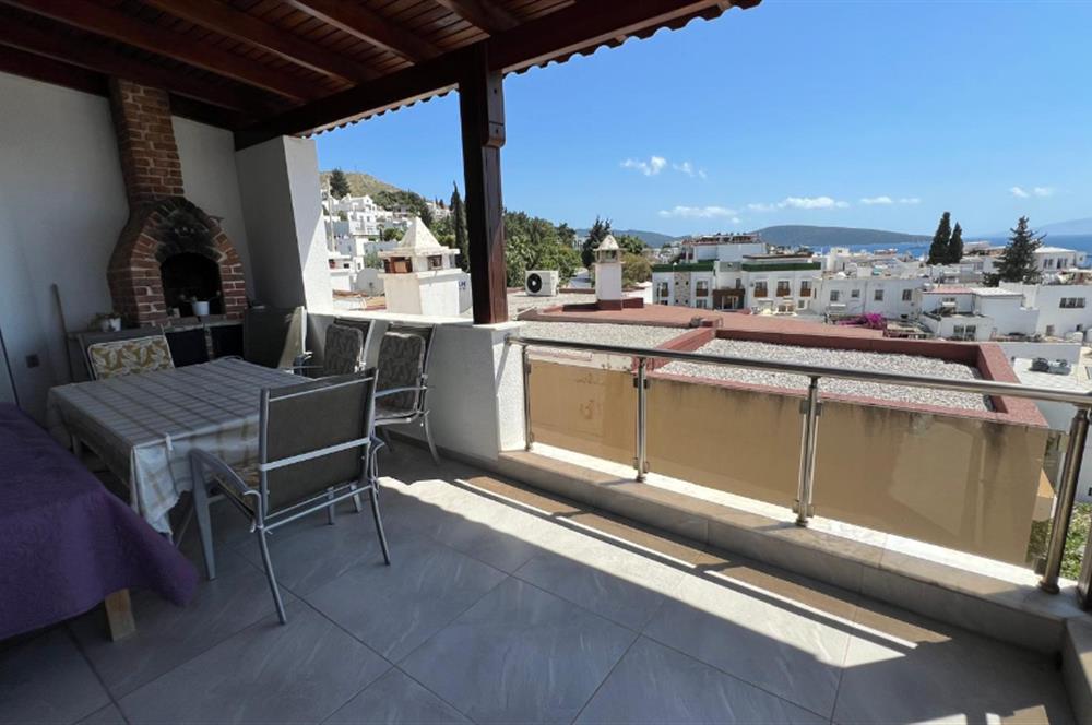 Kumbahçe'de Deniz ve Kale Manzaralı, Eşyalı 3+1 Dubleks Kiralık