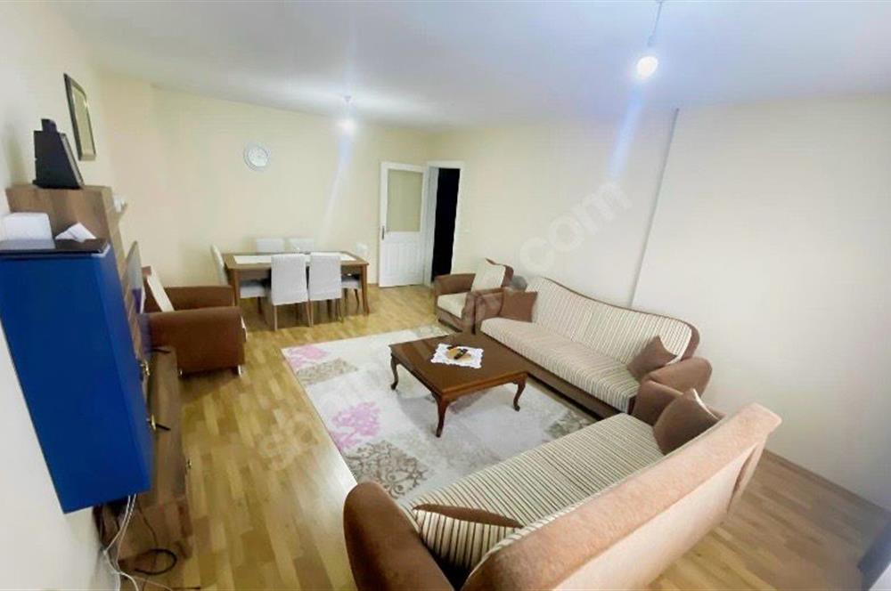 Pendik Zümrüt Sitesi'nde Satılık Geniş 3+1 Daire