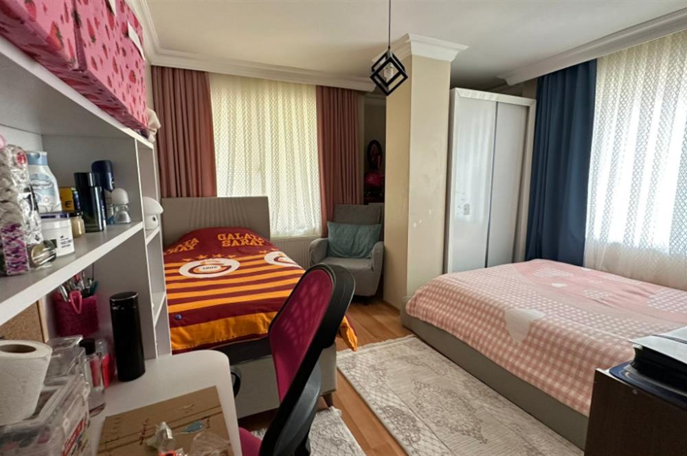 AVCILAR AMBARLI MERKEZDE DENİZ MANZARALI SATILIK 3+1 DAİRE