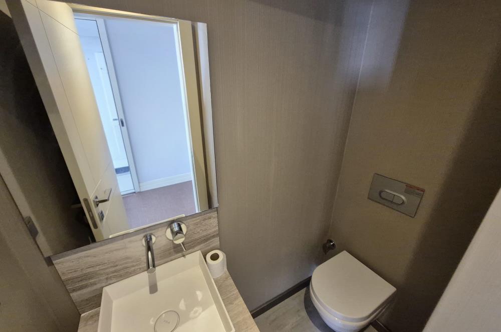 Terrace Vadi Sitesi'nde Kiralık 3+1 Çatı Dubleksi