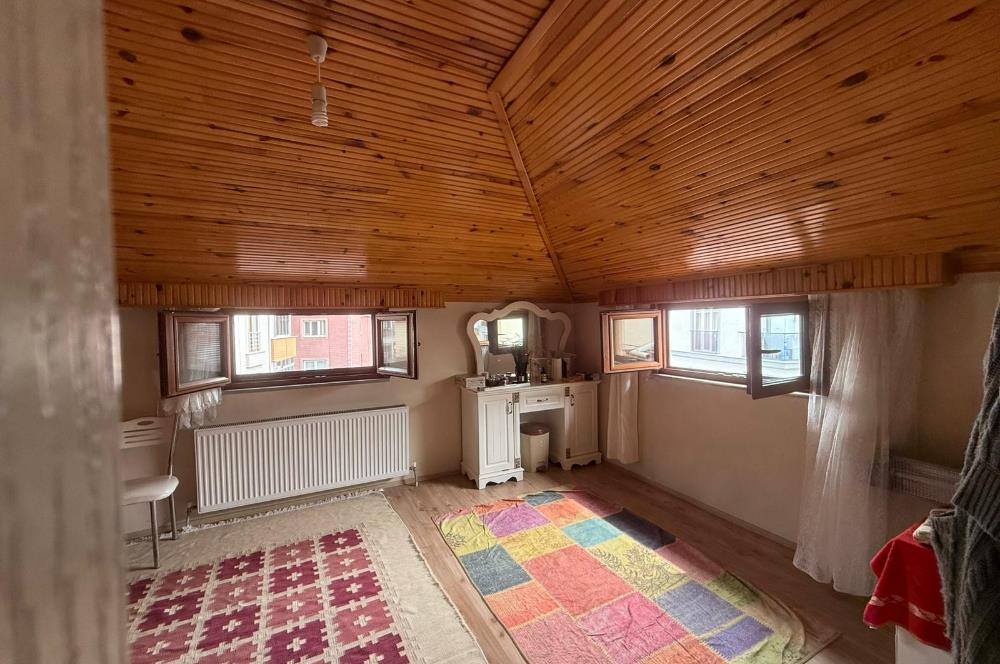 TUZLA YAYLA MAHALLESİNDE GENİŞ TERASLI ,5+2 SATILIK DUBLEX
