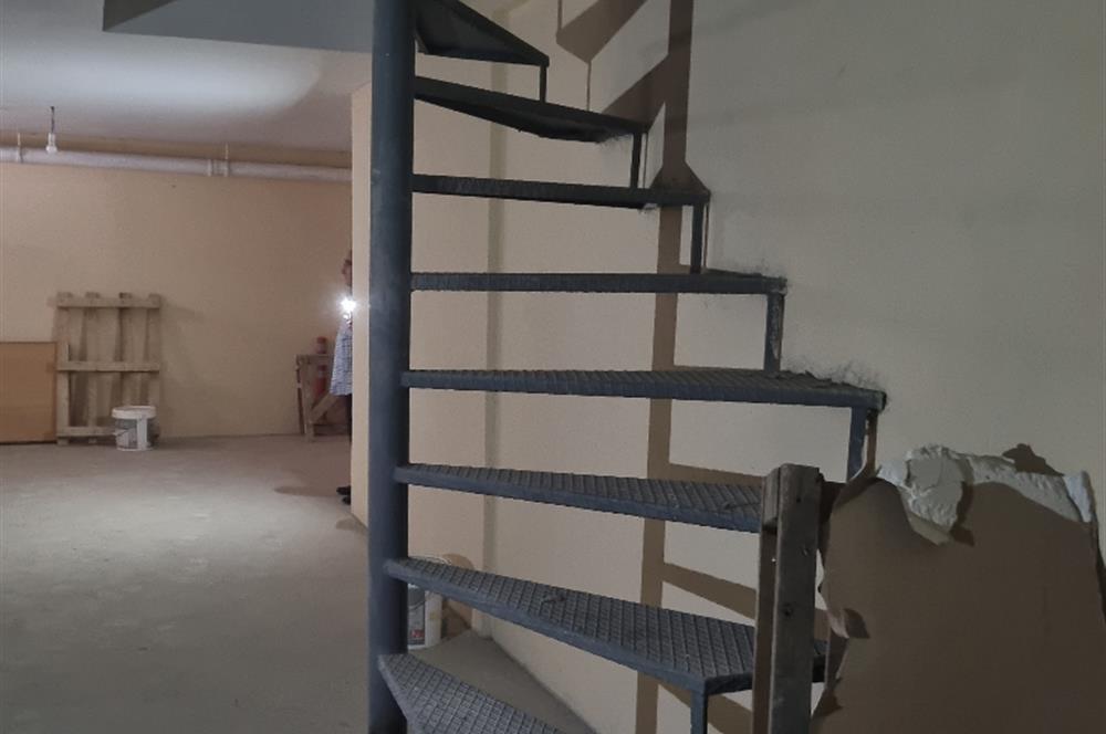 Kurumsal Firmalara Özel Kiralık Dükkan: 70m² Cadde Üzeri