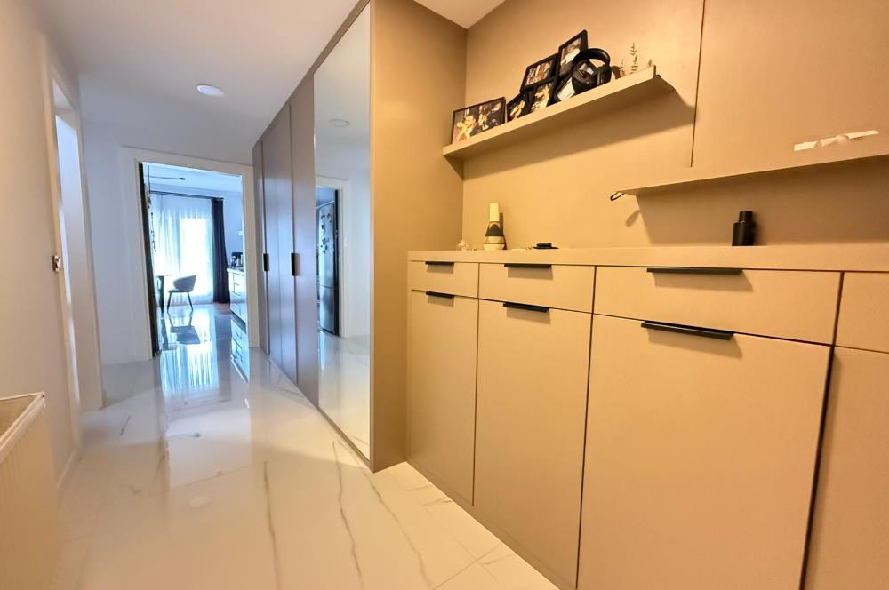 GÖKMAHAL SİTESİNDE METRO YANI BAŞINDA MODERN TASARIM 2+1 ARA KAT