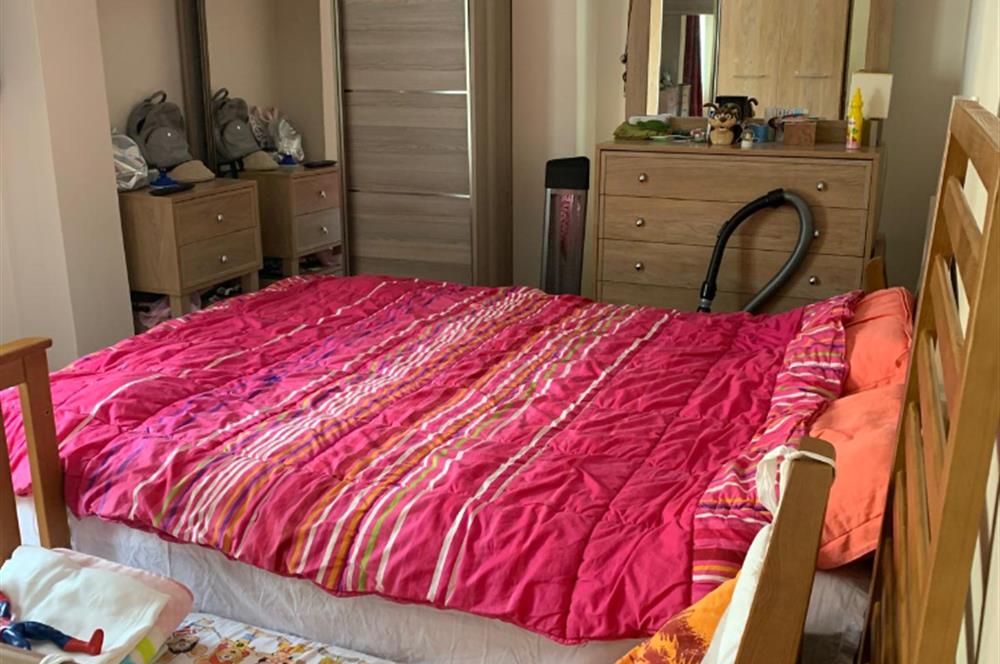 ACIBADEM GÜVENLİKLİ SİTE İÇİNDE MERKEZİ LOKASYONDA SATILIK 3+1 ARA KAT DAİRE