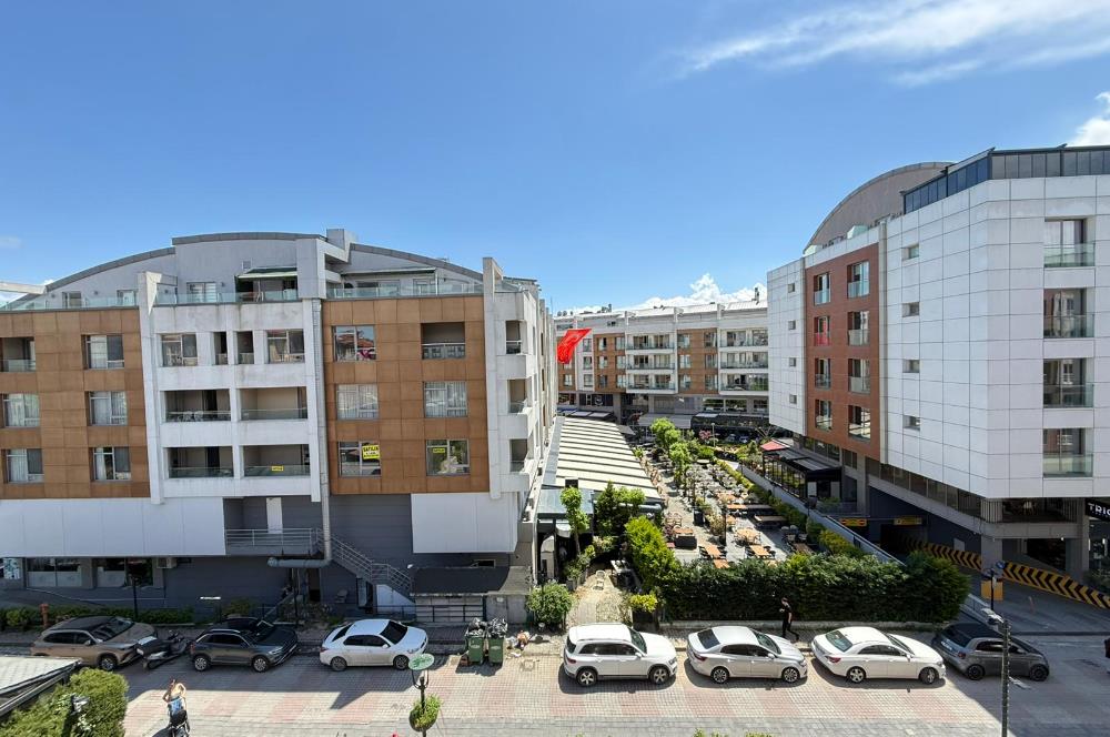GÖKMAHAL SİTESİNDE METRO YANI BAŞINDA MODERN TASARIM 2+1 ARA KAT