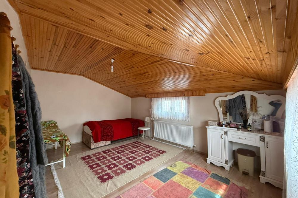 TUZLA YAYLA MAHALLESİNDE GENİŞ TERASLI ,5+2 SATILIK DUBLEX