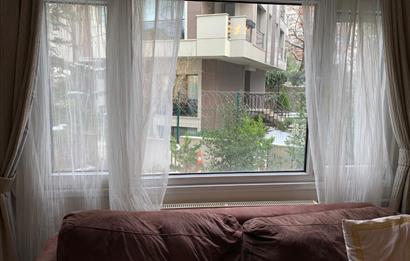 ACIBADEM GÜVENLİKLİ SİTE İÇİNDE MERKEZİ LOKASYONDA SATILIK 3+1 ARA KAT DAİRE