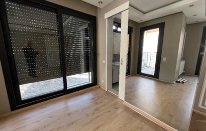 Bornova Atatürk Mahallesinde Şömineli, Jakuzili, 5+2 Villa