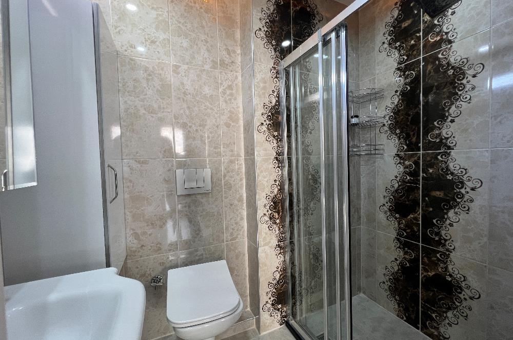 Bornova Atatürk Mahallesinde Şömineli, Jakuzili, 5+2 Villa