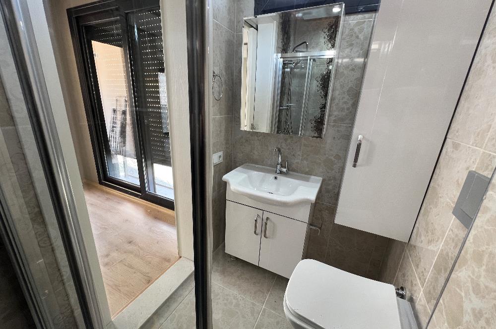 Bornova Atatürk Mahallesinde Şömineli, Jakuzili, 5+2 Villa