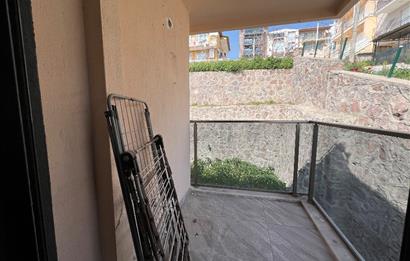 Bornova Atatürk Mahallesinde Şömineli, Jakuzili, 5+2 Villa