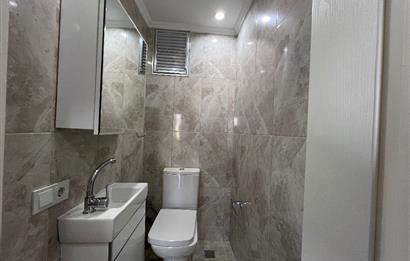 Bornova Atatürk Mahallesinde Şömineli, Jakuzili, 5+2 Villa