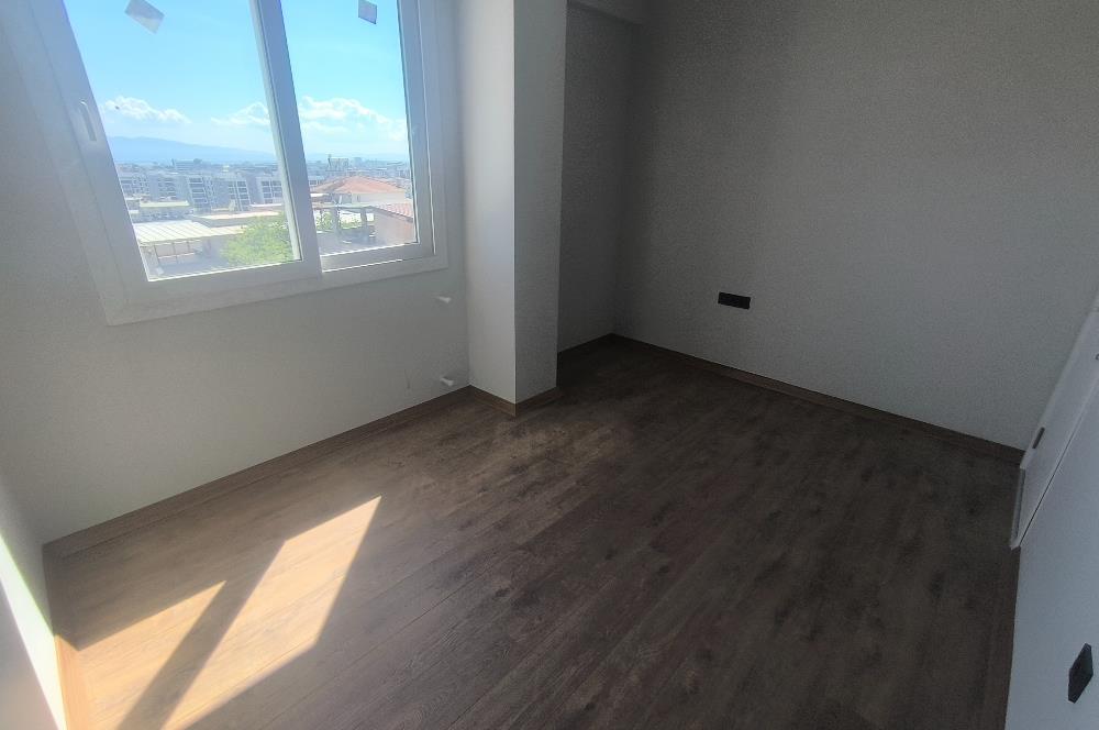 Çiğli'de Sıfır Bina 2+1 Amerikan Mutfaklı Satılık Daire