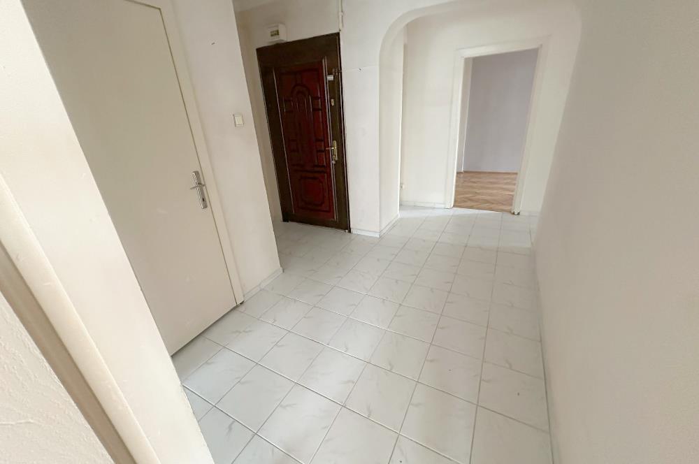 ÇEKMEKÖY MERKEZ MAH. SATILIK 90 M2 3 + 1 DAİRE