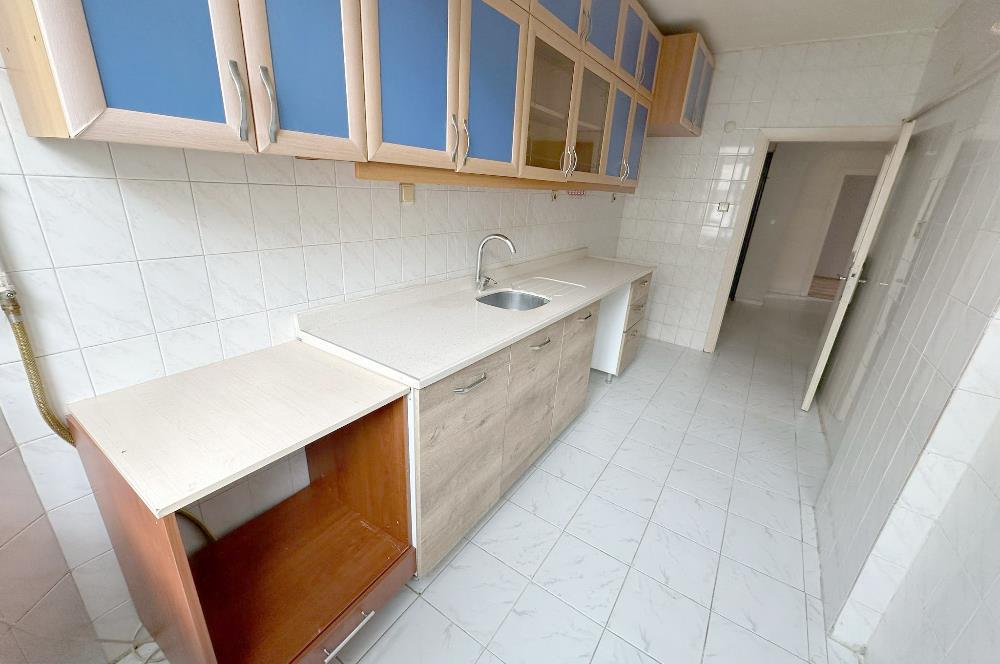 ÇEKMEKÖY MERKEZ MAH. SATILIK 90 M2 3 + 1 DAİRE